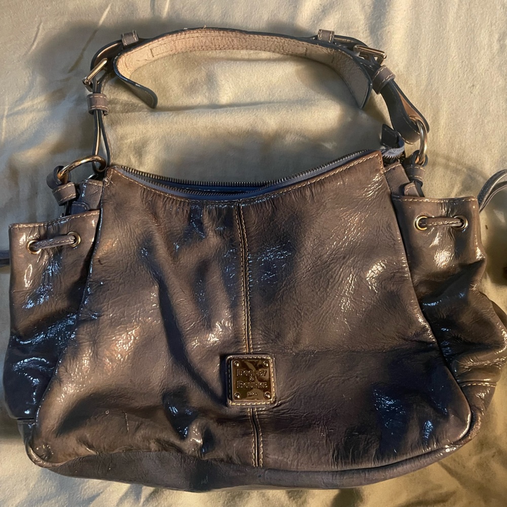 Dooney and bourke bag